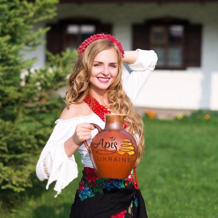 Viktoriya 