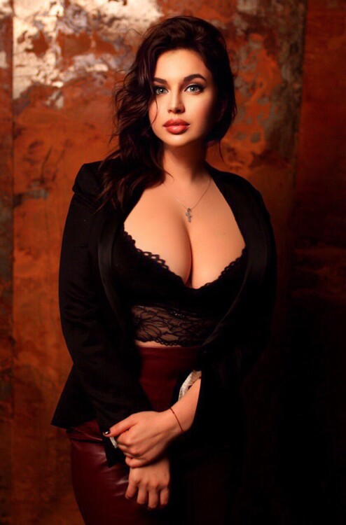 Alina cherche femme pour mariage avec photo